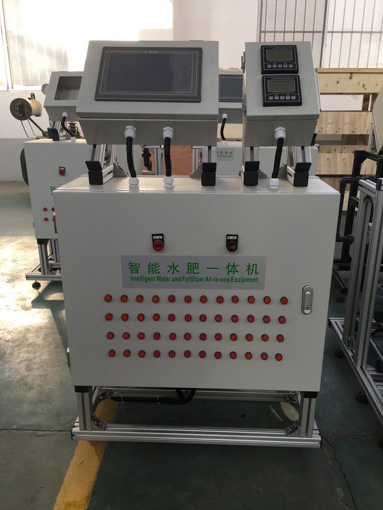 水肥一體化技術(shù)基本成熟，現(xiàn)在正是學(xué)習(xí)的好時(shí)候，快來(lái)看看吧